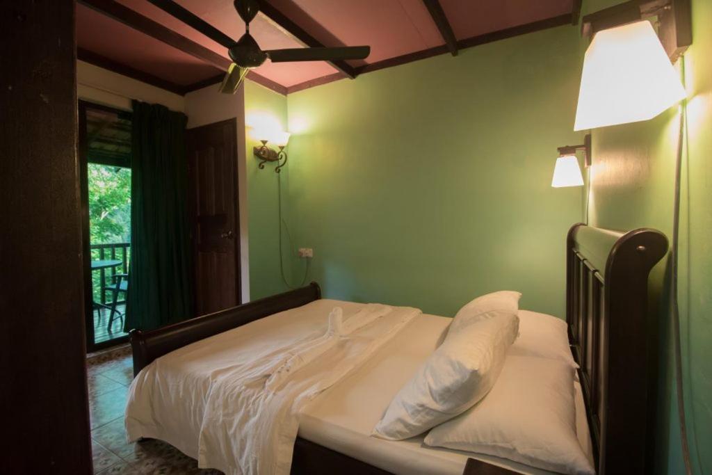 De Serenity - Exclusive Jungle Retreat Seremban Esterno foto