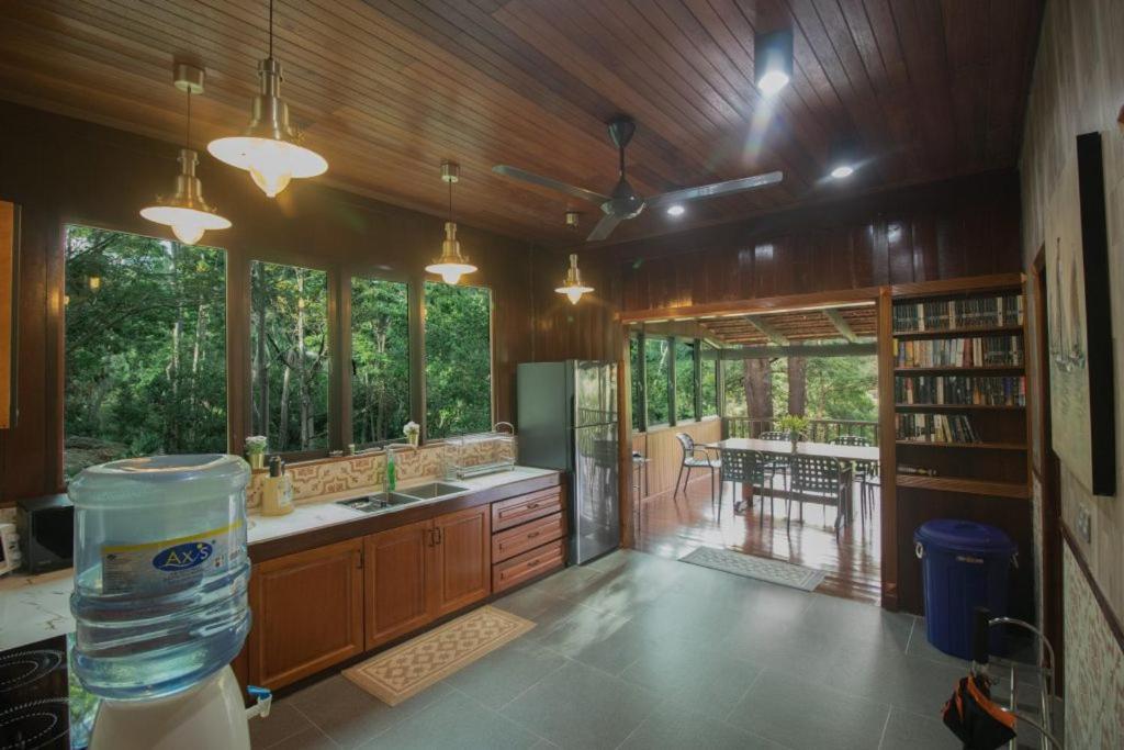 De Serenity - Exclusive Jungle Retreat Seremban Esterno foto